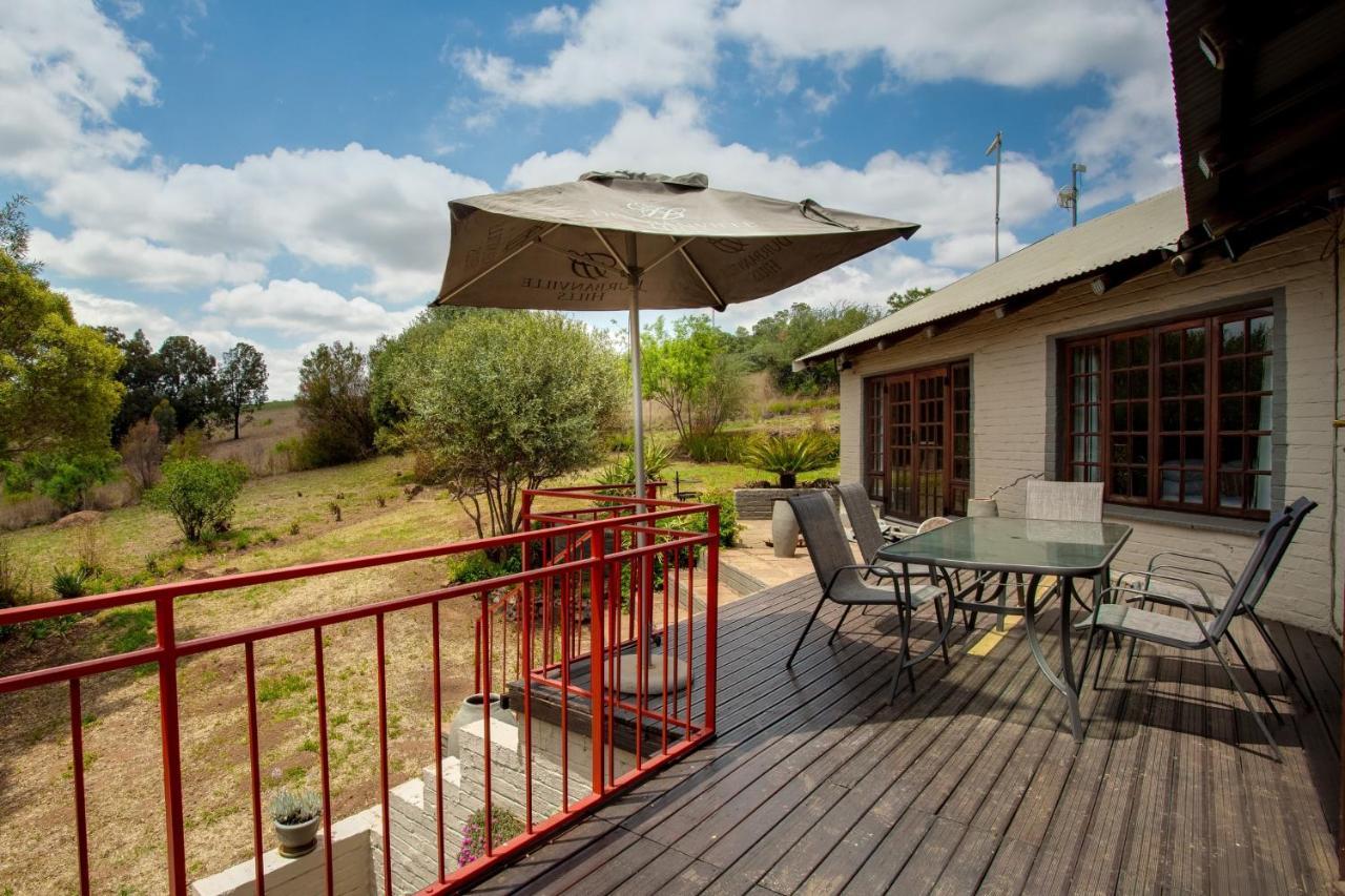 Whispering Pines Country Estate Villa Magaliesburg Exterior photo