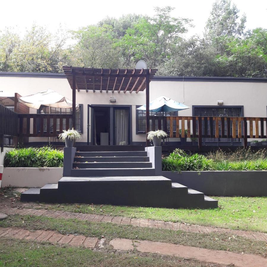 Whispering Pines Country Estate Villa Magaliesburg Exterior photo